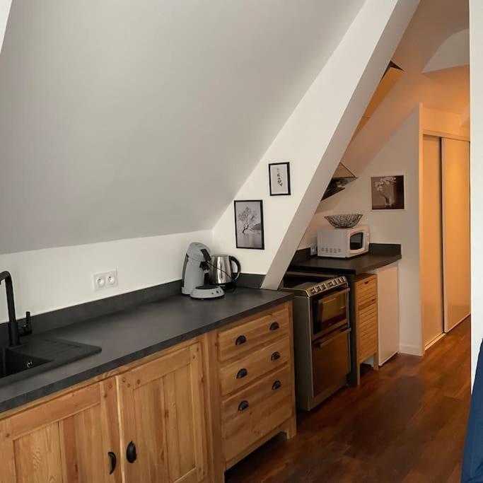 En Plein Centre De Dinan Apartman Kültér fotó